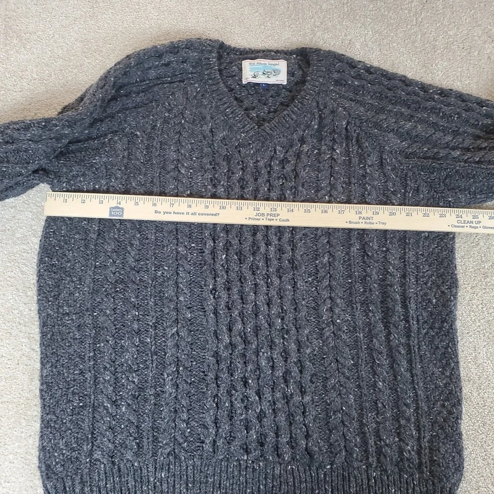 NOAH Wild Atlantic Donegal Wool Cable Knit Sweater Gray Speckle V Neck SZ Large